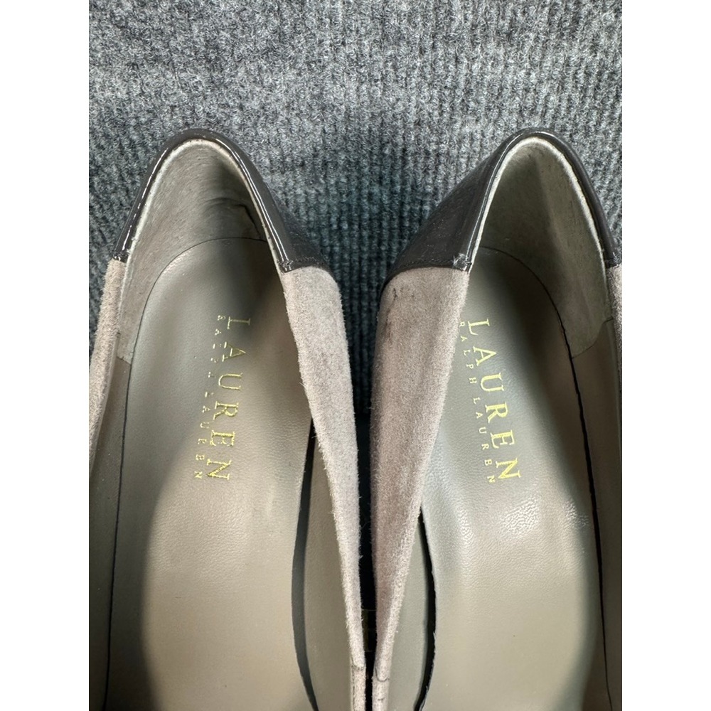 Lauren Ralph Lauren Suede Patent Leather Cap Toe Pumps Beige Taupe 8B - Picture 8 of 9
